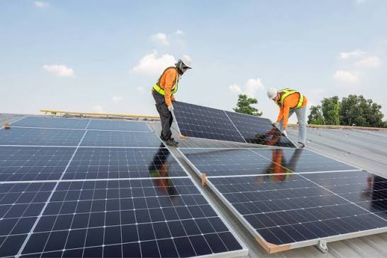 solar-installer-workers-compensation-insurance-jpg
